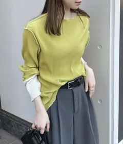 Futier land 袖配色プリーツトップス