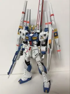RG RX93ff νガンダム完成品 ウェザリング加工 つや消し仕上げ 台座なし