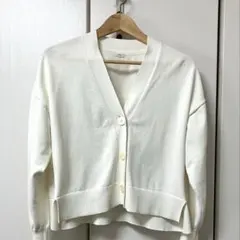 IENA Vネック ショート丈 カーディガン ホワイトのサムネイル