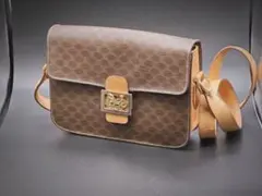 CELINE セリーヌ バッグ ヴィンテージ 馬車金具 マカダム柄のサムネイル