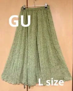 GU 花柄ロングスカート 緑色