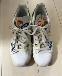 adidas Stan Smith 花柄 スニーカー
