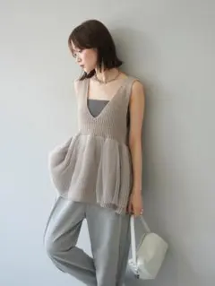 Lumier　チュールレイヤードペプラムニットベスト　リュミエ　ベスト　チュール