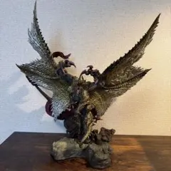 モンスターハンター　シャガルマガラ　クリエイターズモデル　初版