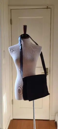 CELINE セリーヌ マカダム スエード ショルダーバッグのサムネイル