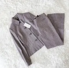 新品 《プライドグライド》 (38) シルク混パンツスーツセットアップ 日本製