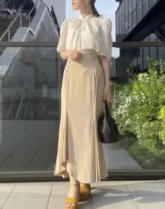 ［美品］LILY BROWN マーメイドスカート サイズSのサムネイル
