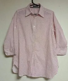 コムサイズム　赤ドット柄七分袖シャツ