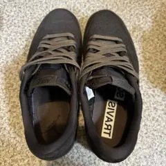 NIKE × Travis Scott （ナイキ×トラヴィススコット）