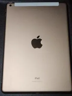 iPad 第8世代 32GB WI-fi+Cellularモデル ゴールド
