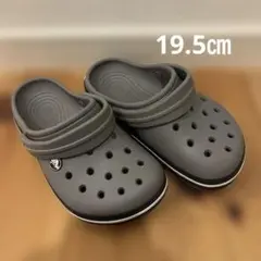 crocs グレー サンダル　J1