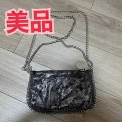 メタリックシルバーショルダーバッグ　美品　ミニバッグ　ハンドバッグ