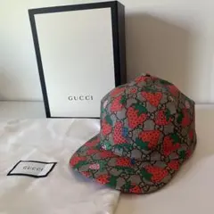 GUCCI グッチ ストロベリー キャップ 帽子 Mサイズ【美品】箱ありのサムネイル