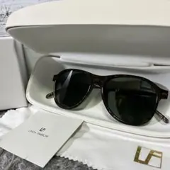 Item thumbnail for item fe4e43dd-f9b2-4a1b-ad03-786ac0ef794a