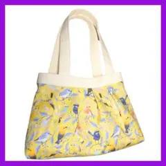 【トートバッグ】可愛い小鳥たちが描かれたイエローキャンバス生地のトートバッグ