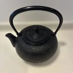 南部鉄器 鉄瓶 急須 アラレ模様 茶こし付 未使用保管品 - メルカリ