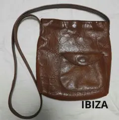 最安値　IBIZA ブラウンレザー ショルダーバッグ フラップポケット付き