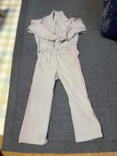 adidas ジャージ上下セット グレー ピンクストライプ