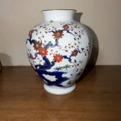 K*a様 花柄陶器花瓶 白地 赤青模様