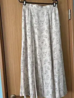 GU サテン　マーメイドフレアスカート　Ｌ　未使用タグ付