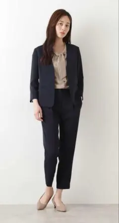 ナチュラルビューティーベーシック　美品　ノーカラージャケット　ネイビー　L