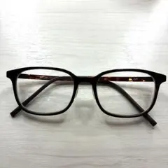 Zoff 茶色フレームメガネ
