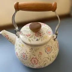 江尻ホーロー　花柄　琺瑯　ホーロー　薬缶　ヤカン　ヴィンテージのサムネイル
