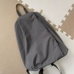 EARTH MADE リュック グレー バックパックのサムネイル