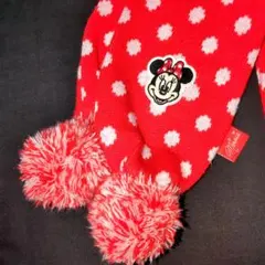 ディズニー ミニーマウス マフラー 赤水玉　ボンボン付き　ディズニーリゾート