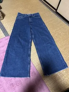 【ZARA】ダークブルーワイドレッグデニム フリンジ裾