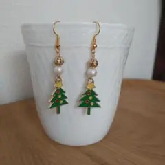 Item thumbnail for item 1e537b06-1335-4877-b42a-0eea0117296b