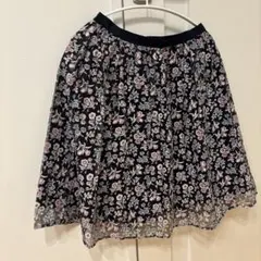 花柄 フレアスカート ひざ丈　小花柄　ボンメルスリーのサムネイル