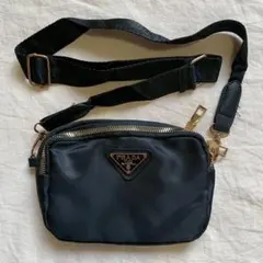 新品 PRADA プラダ　ポーチ　ノベルティショルダーバッグ