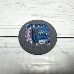 ナルガクルガ　刺繍缶バッジ　モンスターハンターダブルクロスのサムネイル