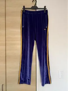 【TWICEモモ着用】NERDY ベロアジャージ