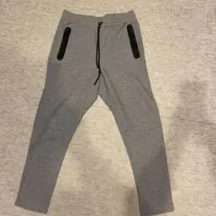 ナノユニバース　スウェットパンツ　グレー　テーバードスキニー