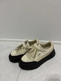 【美品】PUMA 厚底スニーカー ベージュ/ブラック