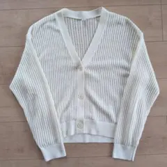 ユニクロ　アイボリーリブ編みVネックカーディガン　L