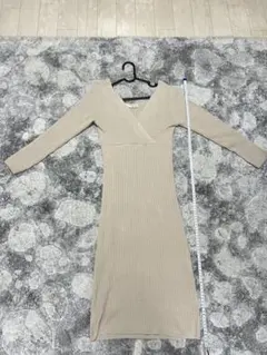 セール中　リブ編みニットロングワンピース ベージュ