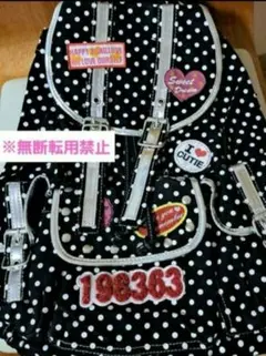 ドット柄 リュック ブラック ワッペン付き平成レトロ 水玉 Y2K ドット 