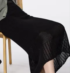 GU 黒 透かし編みニットスカート　Sサイズ