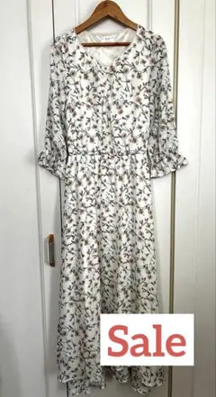 シェリットバイプライムパターン　花柄フリル袖マキシワンピース