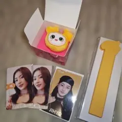 TWICEジヒョ ジブリー ランダムぬいぐるみリング うちわグリップ特典トレカ