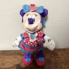ぬいぐるみバッジ　ミニー@ファンダーランド