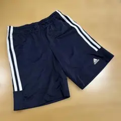 adidas ネイビー ハーフパンツ 3本ライン