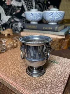 Item thumbnail for item ef64abfd-dcc2-4163-9894-e8db18b948b0