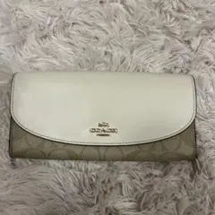 COACH 長財布 ホワイト/ベージュ
