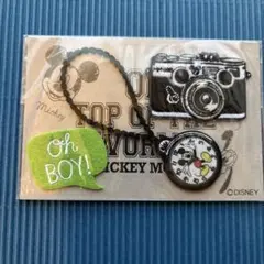 ディズニー　ミッキー刺しゅうシールワッペン