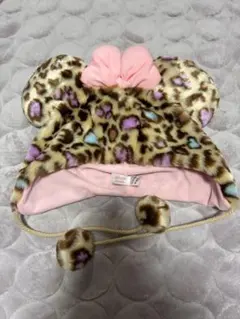 美品　ディズニーシー　ヒョウ柄フリース帽子 ピンクリボン付き