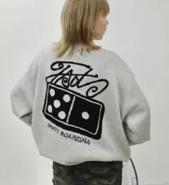 who's who gallery ドミノニットのサムネイル